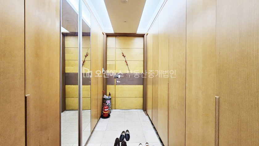 서울 용산구 한남동 101동동 전면 호화스러운 한강뷰가 돋보이는 고급 아파트 매매 매물번호 13291 사진 12