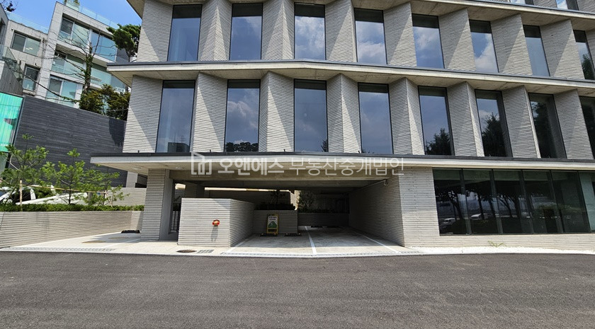서울 용산구 한남동 신축 통임대 첫입주 월세 매물번호 13346 사진 3