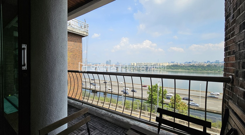 서울 용산구 한남동 유엔빌리지 한강뷰 빌라 매매 매매 매물번호 13424 사진 2