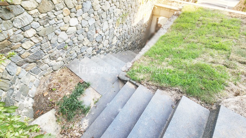 서울 성북구 성북동 전망과 마당이 끝내주는 성북동 단동주택 매매 매물번호 13491 사진 3