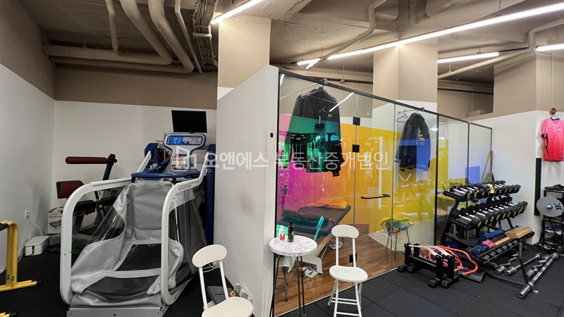 서울 용산구 한남동 한남동 올리모델링급으로 깔끔한 컨디션 월세 매물번호 13535 사진 9