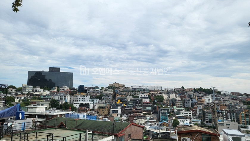 서울 용산구 이태원동 소월로 파노라마 시티뷰가 나오는 사무실(상가) 월세 매물번호 13548 사진 1