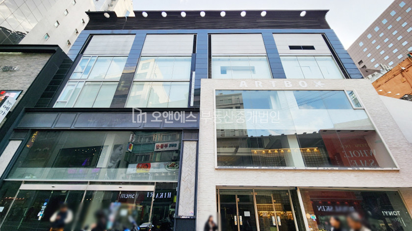 서울 중구 충무로1가 유동인구 폭발하는 곳에 위치한 명동 메인상권 상가 월세 매물번호 13771 사진 4