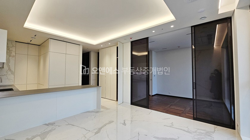 서울 강남구 논현동 바로 입주가능한 하이엔드 오피스텔 카일룸M 매매 매물번호 13774 사진 5