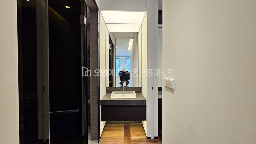 서울 강남구 논현동 바로 입주가능한 하이엔드 오피스텔 카일룸M 매매 매물번호 13775 사진 3