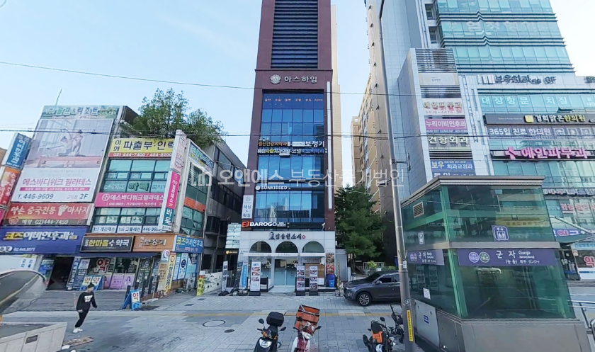 서울 광진구 중곡동 군자역 4번출구 바로 앞에 위치한 지하상가 매매 매물번호 13781 사진 1