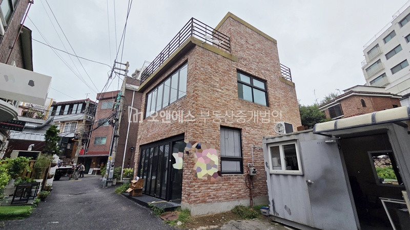 서울 용산구 이태원동 이태원동 맛집 모여있는 곳에 위치한 건물 매매 매물번호 13818 사진 1