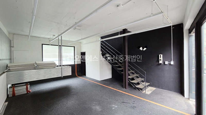 서울 용산구 이태원동 이태원동 맛집 모여있는 곳에 위치한 건물 매매 매물번호 13818 사진 3