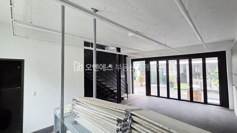 서울 용산구 이태원동 이태원동 맛집 모여있는 곳에 위치한 건물 매매 매물번호 13818 사진 4
