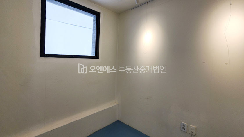 서울 중구 신당동 의류업 밀집되어 있는 곳에 위치한 사무실 월세 매물번호 13946 사진 6