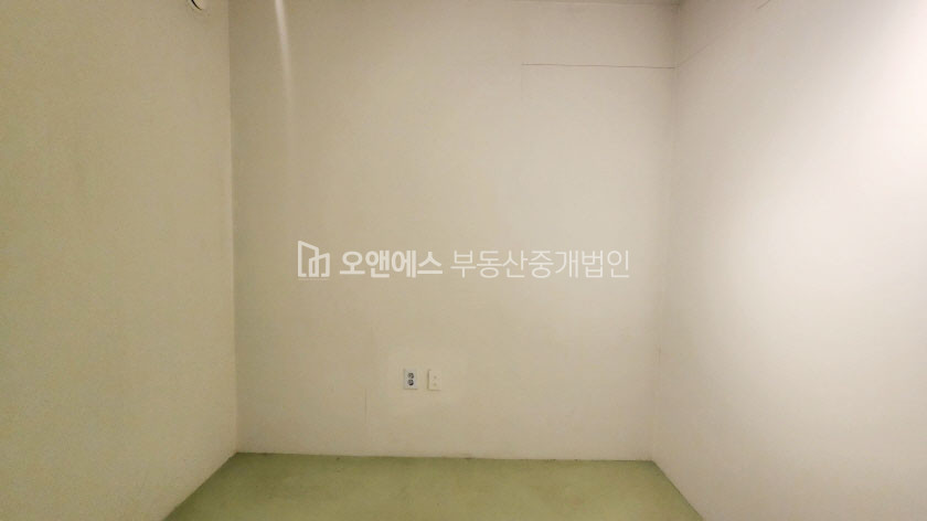 서울 중구 신당동 의류업 밀집되어 있는 곳에 위치한 사무실 월세 매물번호 13946 사진 13