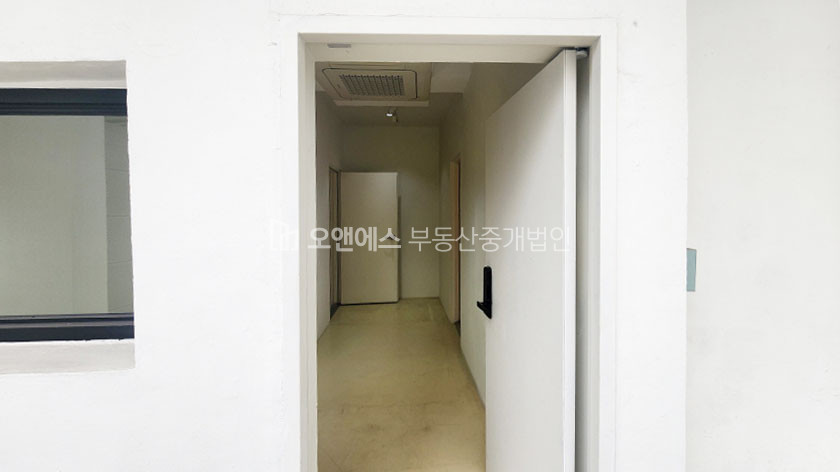 서울 중구 신당동 의류업 밀집되어 있는 곳에 위치한 사무실 월세 매물번호 13946 사진 19