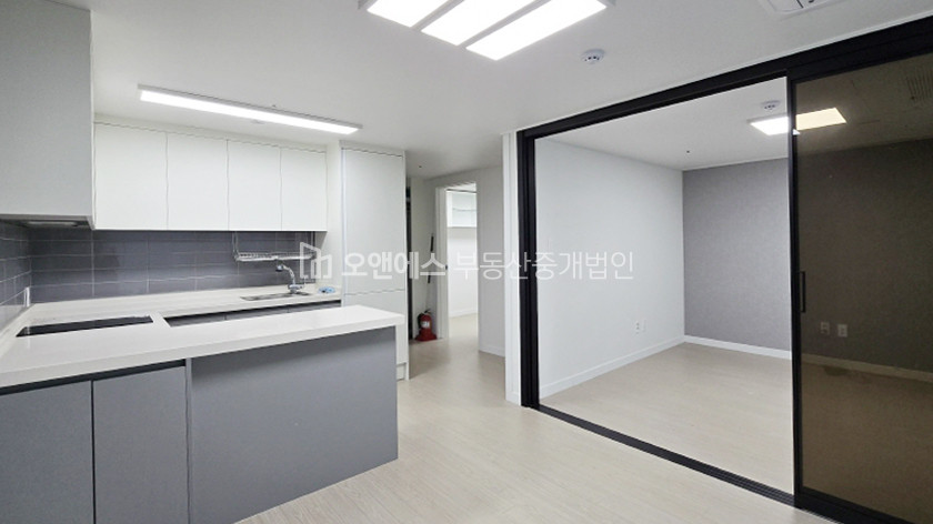 서울 중구 황학동 더블역세권에 위치한 신당 투룸 월세 월세 매물번호 14038 사진 9