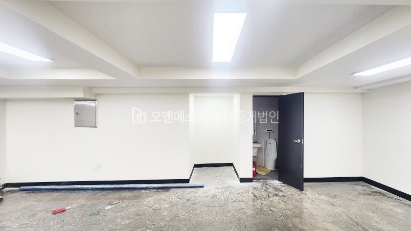 서울 중구 신당동 신당역 도보2분거리 대수선 1층 월세 매물번호 14062 사진 1