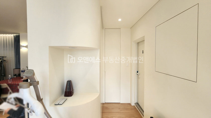 서울 중구 신당동 핫한 성곽길에 위치한 이쁜 사무실 월세 매물번호 14068 사진 2