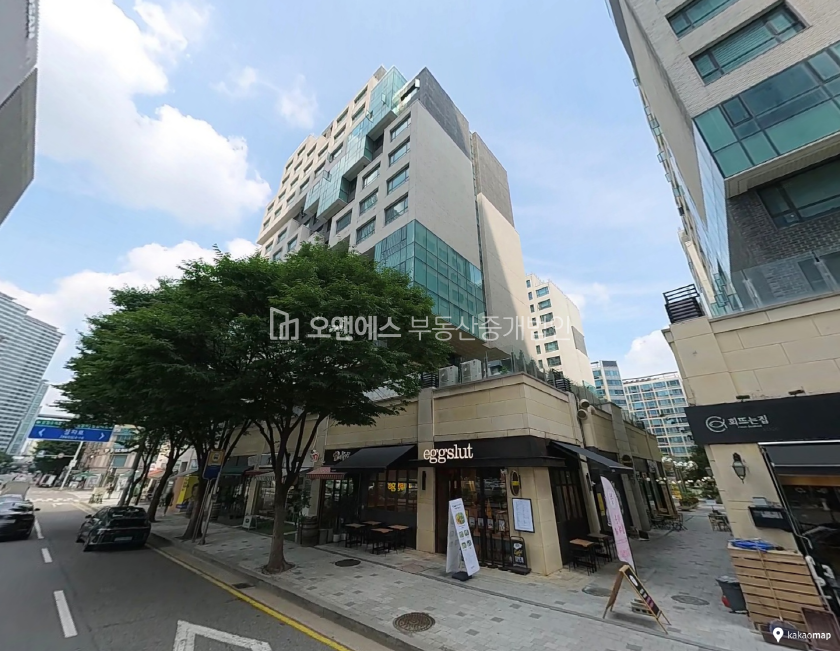 경기 성남분당구 정자동 정자역 인근 상가 밀집 지역 가시성 좋은 1층 상가 월세 매물번호 14125 사진 1
