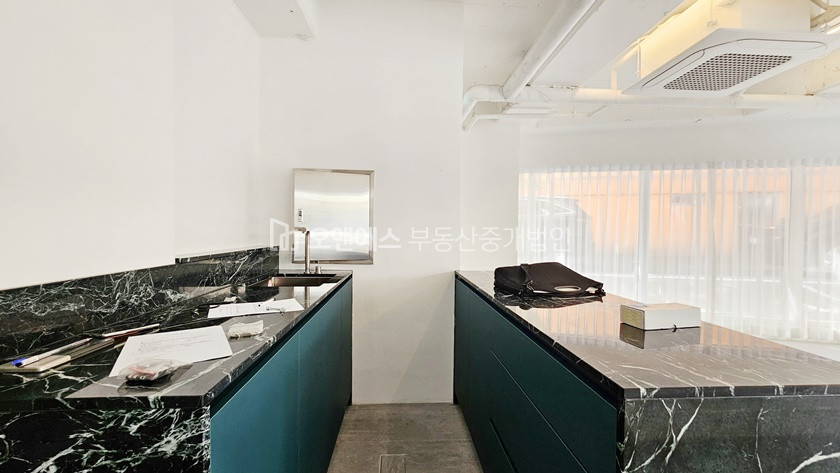 서울 용산구 서빙고동 한강공원 도보 2분거리 1층 무권리 신축 상가 월세 매물번호 14141 사진 8