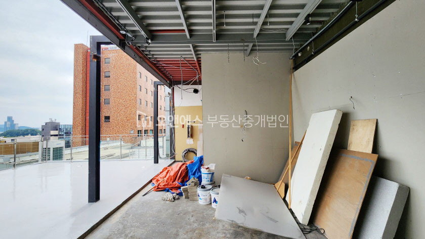 서울 용산구 이태원동 이태원역에서 1분거리, 가시성도 좋은 상가 월세 매물번호 14143 사진 9