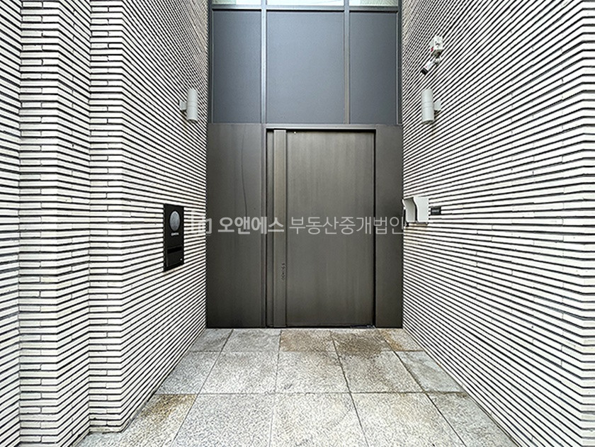 서울 용산구 동빙고동 층고3.4m 신축 테라스있는 프리미엄급 사무실 월세 매물번호 14168 사진 2