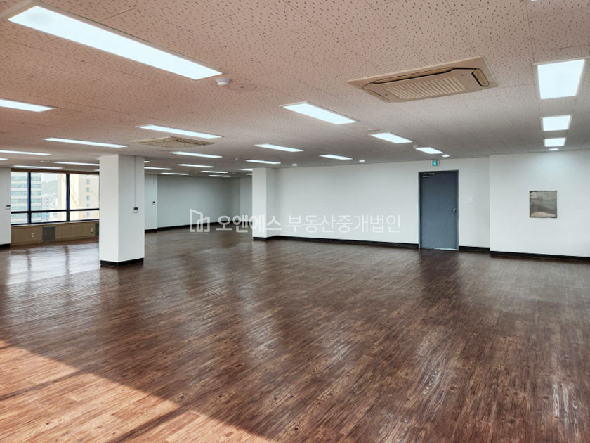 서울 중구 충무로5가 대로변 위치한 깨끗한 대형빌딩 사무실 월세 매물번호 14307 사진 5