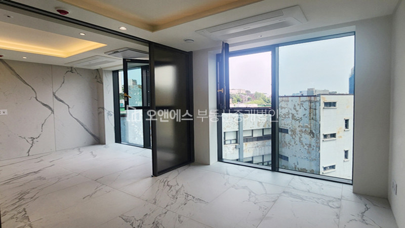 서울 용산구 한남동 깔끔한 컨디션 오피스텔을 찾는다면 이곳 월세 매물번호 14319 사진 1