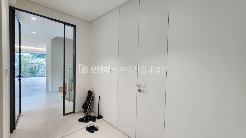 서울 종로구 평창동 평창동 신축 프라이빗한 트리플 복층 분양 분양 매물번호 14376 사진 25