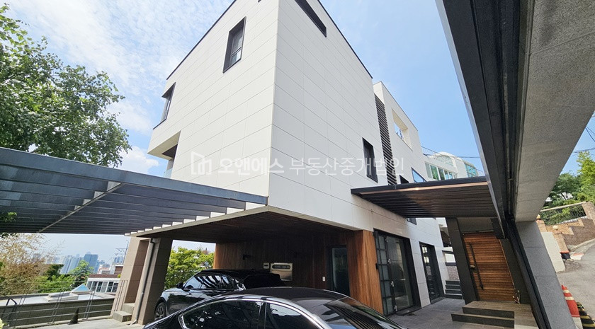 서울 용산구 이태원동 소월로 고급 단독주택 단지내 건물 매매 매매 매물번호 14395 사진 1