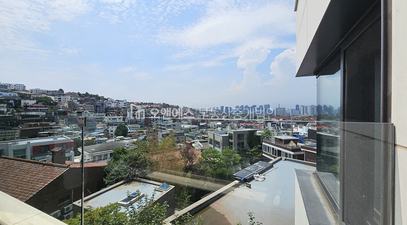서울 용산구 이태원동 소월로 고급 단독주택 단지내 건물 매매 매매 매물번호 14395 사진 3