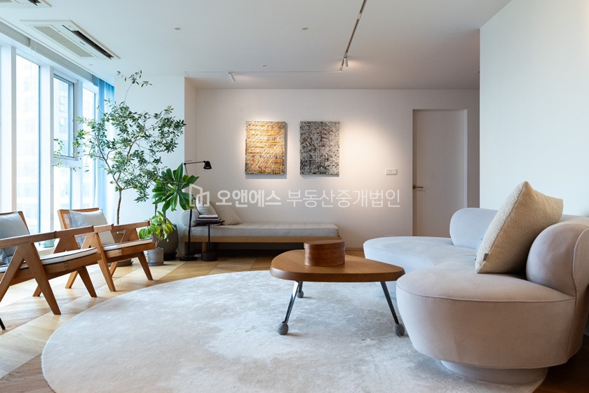 서울 용산구 용산동5가 103동 용산공원인접, 한강뷰가 있는 파크타워오피스텔 로얄층 매매 매매 매물번호 14400 사진 1