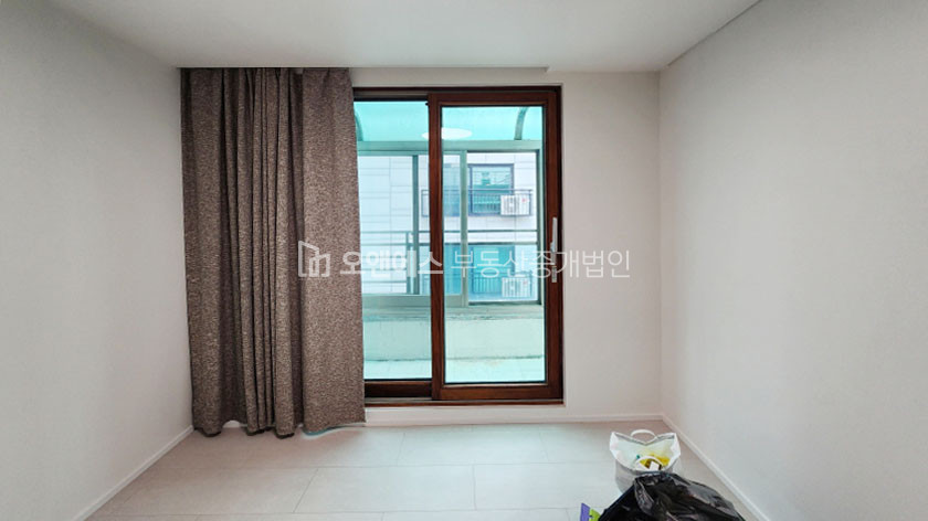 서울 용산구 동빙고동 대사관 및 고급주택 단지 내 한강뷰 보이는 이쁜 집 매매 매물번호 14431 사진 24