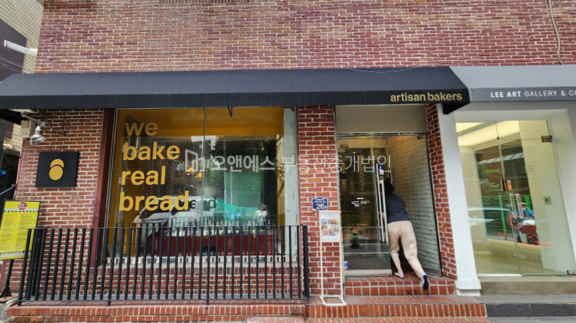 서울 용산구 한남동 음식점, 바 하기 좋은 입지 좋은 지하상가 월세 매물번호 14443 사진 3
