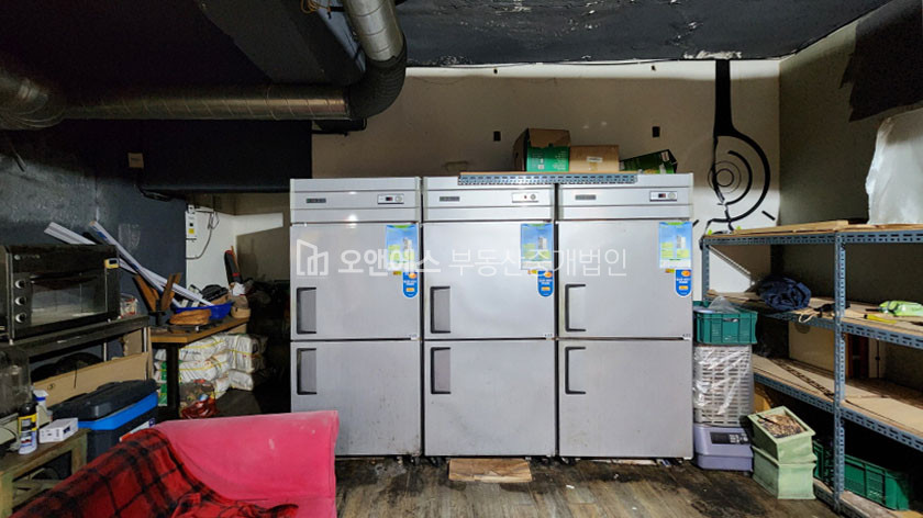 서울 용산구 한남동 음식점, 바 하기 좋은 입지 좋은 지하상가 월세 매물번호 14443 사진 8