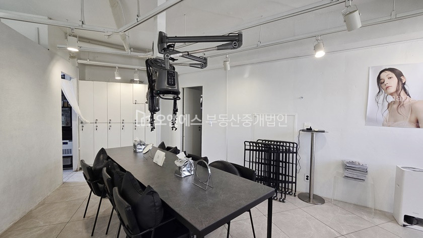 서울 용산구 한남동 귀한 부자피자라인 상가 연층, 루프탑 사용 월세 매물번호 14455 사진 13