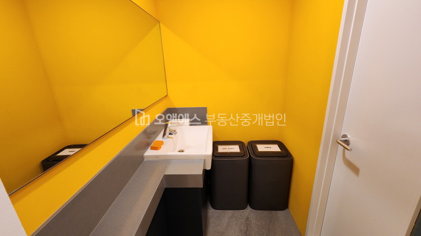 서울 용산구 이태원동 주차편하고 넓은 경리단길 사무실~ 월세 매물번호 14466 사진 3