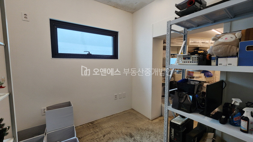 서울 용산구 이태원동 주차편하고 넓은 경리단길 사무실~ 월세 매물번호 14466 사진 9