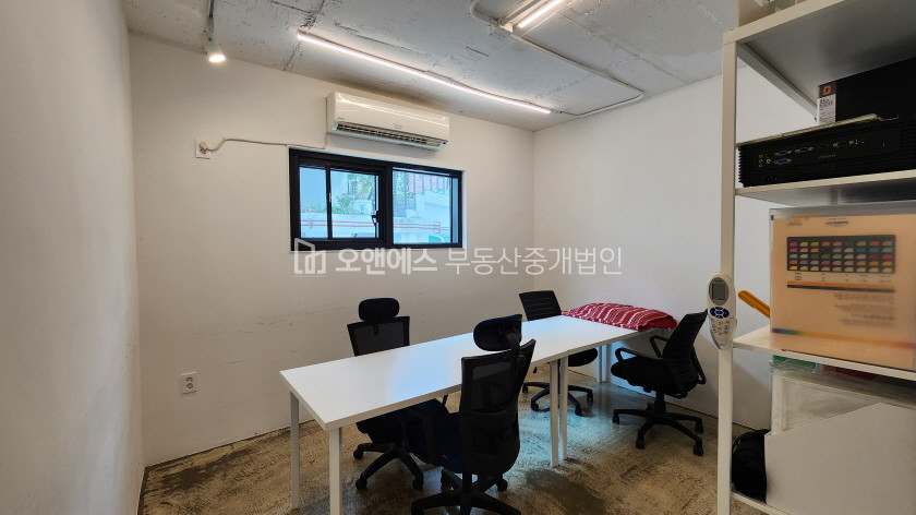 서울 용산구 이태원동 주차편하고 넓은 경리단길 사무실~ 월세 매물번호 14466 사진 11
