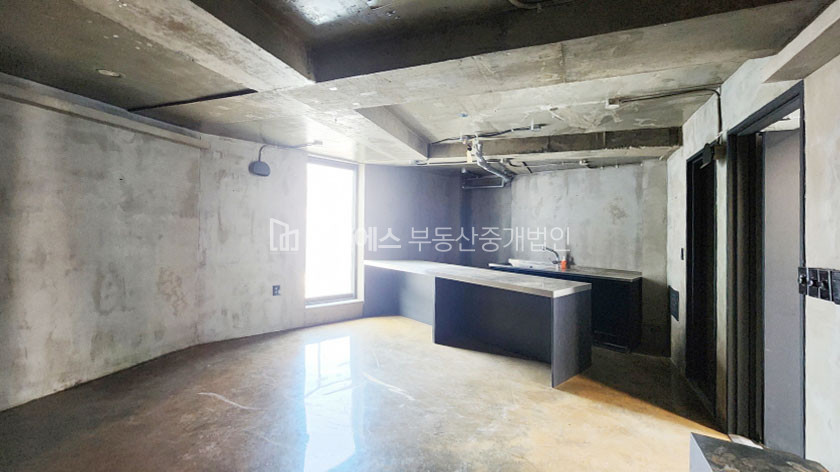 서울 용산구 이태원동 경리단길 메인 거리 바로 인근 통임대 월세 매물번호 14467 사진 14