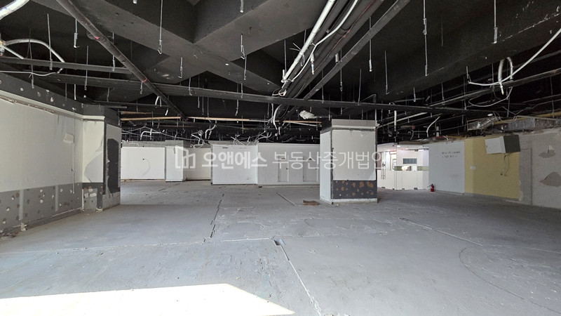 서울 용산구 한남동 한남오거리 고급상권 상가 월세 매물번호 14501 사진 2