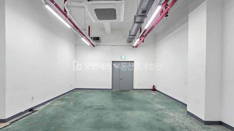 서울 중구 흥인동 흥인동 패션거리 창고 · 스튜디오용 지하사무실 월세 매물번호 14516 사진 4