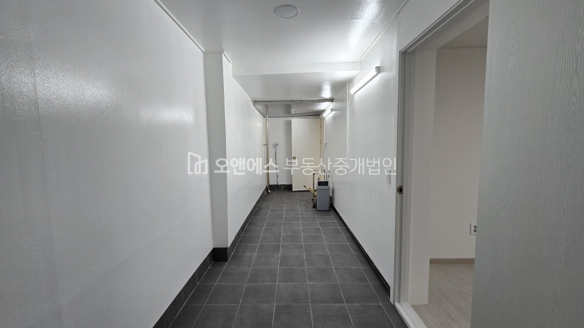 서울 용산구 한남동 순천향대학교 고급주택라인 넓은 대형평수 베란다도 넓어요. 월세 매물번호 14546 사진 8