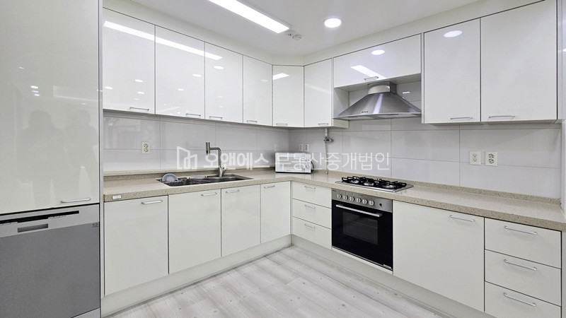 서울 용산구 이태원동 사진O, 주차2대 가능하고 깔끔한 빌라 월세 매물번호 14561 사진 1