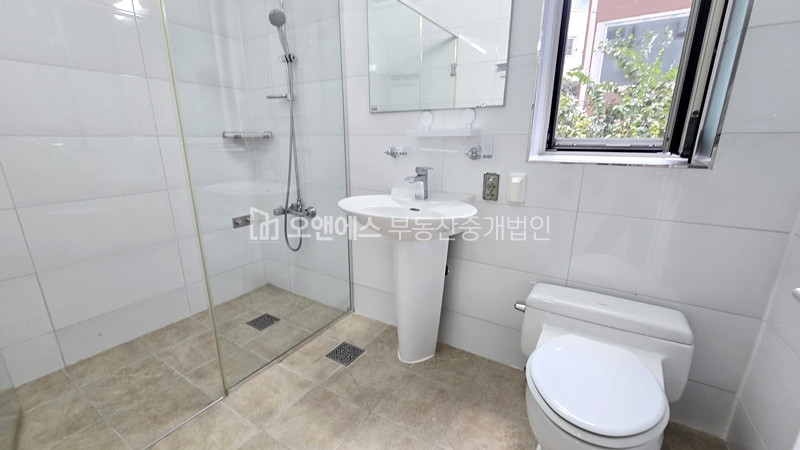 서울 용산구 이태원동 사진O, 주차2대 가능하고 깔끔한 빌라 월세 매물번호 14561 사진 7