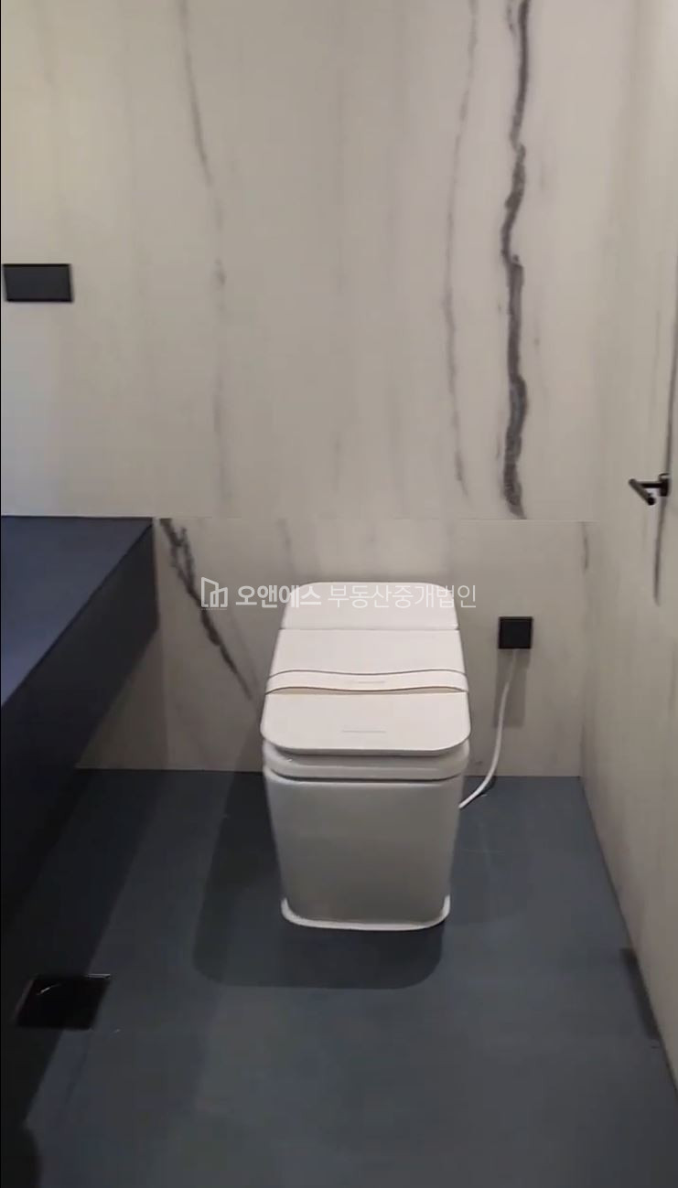 서울 용산구 한남동 브라이튼한남 오피스텔 월세 월세 매물번호 14564 사진 2