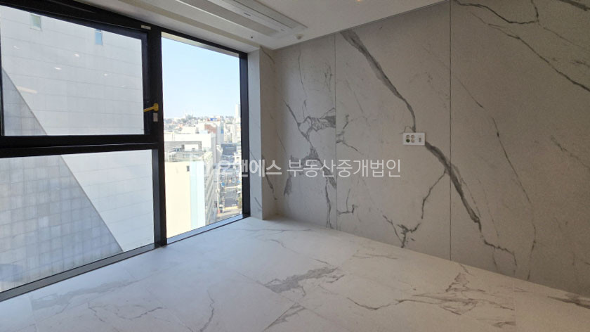 서울 용산구 한남동 개인용 사무실 이번 기회에 한남동으로 마련하세요 분양 매물번호 14568 사진 3