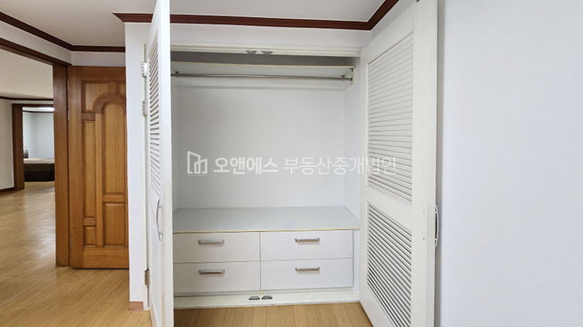 서울 용산구 이태원동 깔끔하고 군더더기 없는 3룸 주택 매매 매물번호 14598 사진 6
