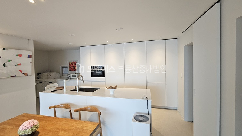 서울 용산구 한남동 유엔빌리지내 한강뷰 전용 테라스세대 전세 매매 매물번호 14611 사진 2