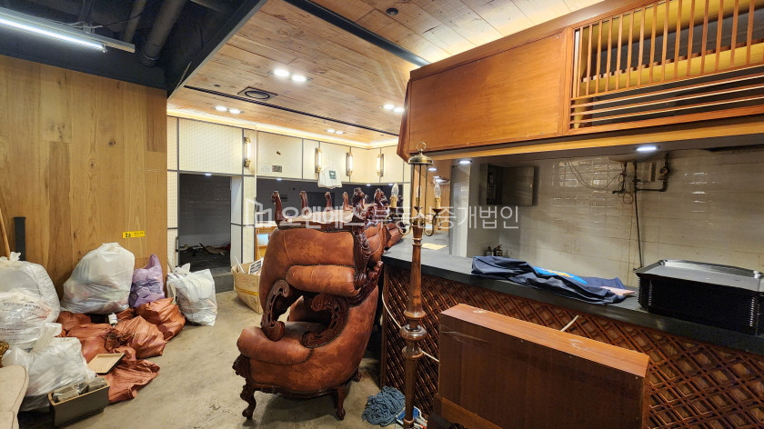 서울 용산구 한남동 한남오거리 쾌적한 지하상가 및 사무실 월세 매물번호 14666 사진 5
