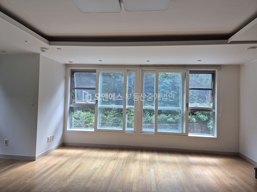 서울 마포구 상암동 상암동 카이저팰리스 즉시입주 가능한 로얄세대 매매 매물번호 14685 사진 1