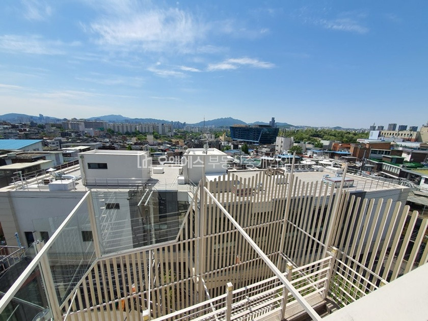 서울 용산구 이태원동 이태원역 바로이면 사옥용건물 매매 월세 매물번호 14725 사진 4