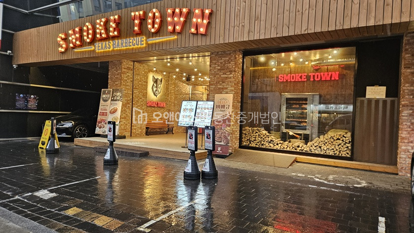 서울 용산구 이태원동 이태원역 대로변 1층 상가 월세 매물번호 14787 사진 1
